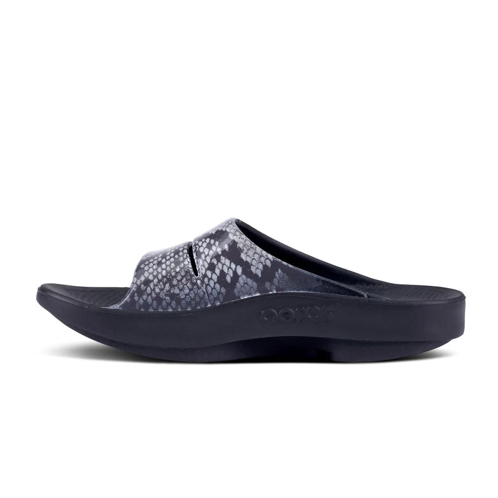 'OOFOS' Women's OOahh Slide Limited Edition - Black / Snake 'OOFOS' Women's OOahh Slide Limited Edition - Black / Snake -Outdoor Apparel Shop