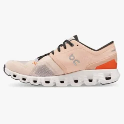 'On Running' Women's Cloud X 3 - Rose / Sand -Outdoor Apparel Shop 60.98691 cloud x 3 fw22 rose sand w g4 1024x1024@2x