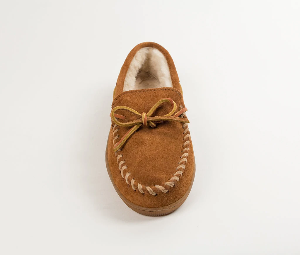 'Minnetonka' Men's Pile Lined Hardsole Moc Slipper - Brown 'Minnetonka' Men's Pile Lined Hardsole Moc Slipper - Brown -Outdoor Apparel Shop mens slippers pile hardsole brown